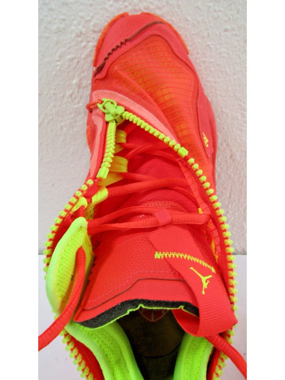 Jordan Why Not .6 Bright Crimson Red Basketball Shoes 10.5 DO7189-607 with Box